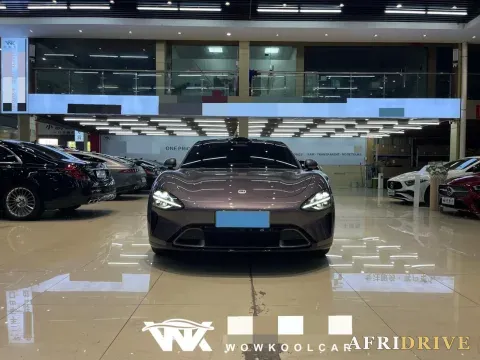 2024 MI SU7 2