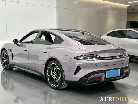 2024 MI SU7 7