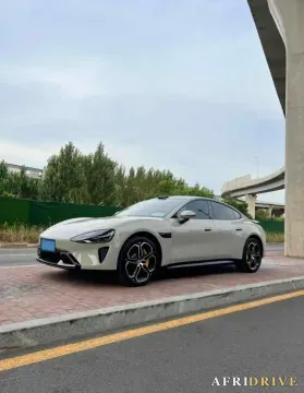 2024 MI SU7