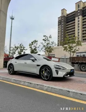 2024 MI SU7 3