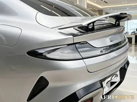 2024 MI SU7 7
