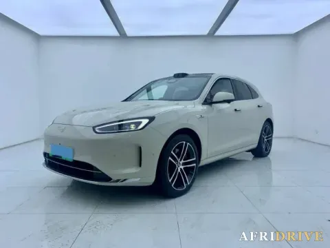 2025 AITO AITO M5