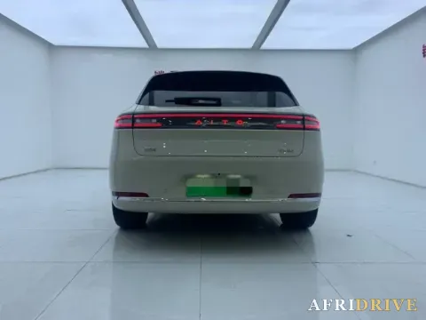 2025 AITO AITO M5 5