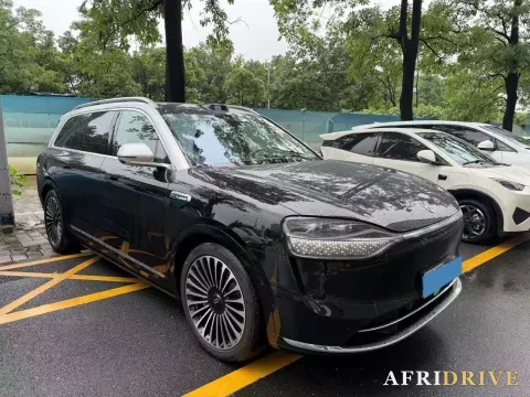 2025 AITO AITO M9 2