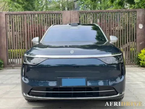 2025 AITO AITO M8 2