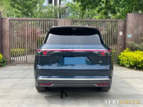 2025 AITO AITO M8 8