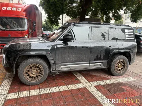 2024 YangWang U8 5