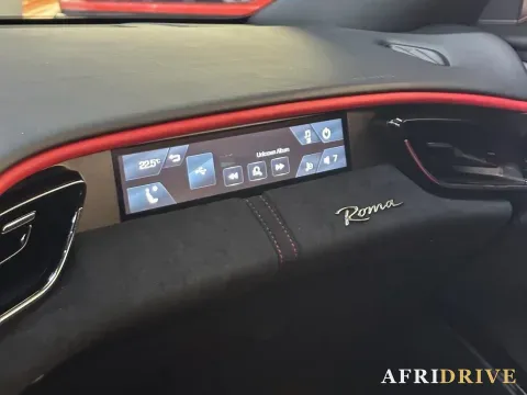 2020 Ferrari Roma 8