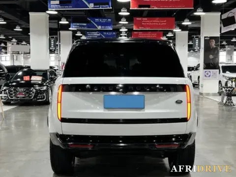 2024 Land Rover Range Rover 8