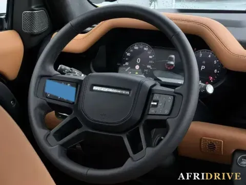 2024 Land Rover Defender 4