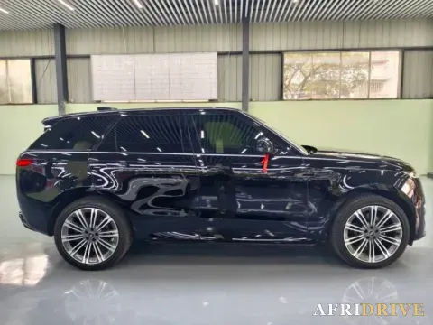 2023 Land Rover Range Rover Sport 3