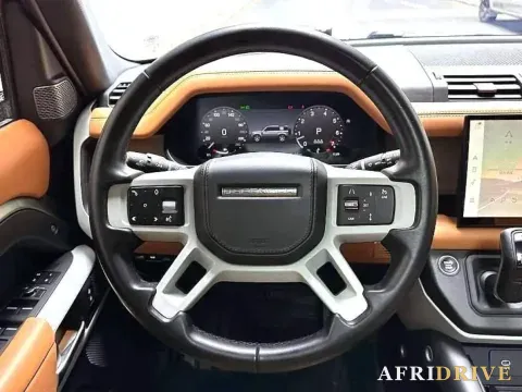 2023 Land Rover Defender 2