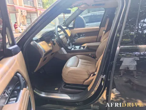 2024 Land Rover Range Rover 2