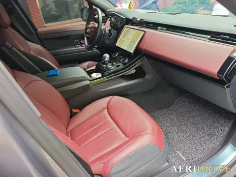 2023 Land Rover Range Rover Sport 2
