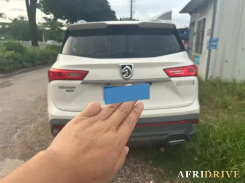 2019 BaoJun 530 5