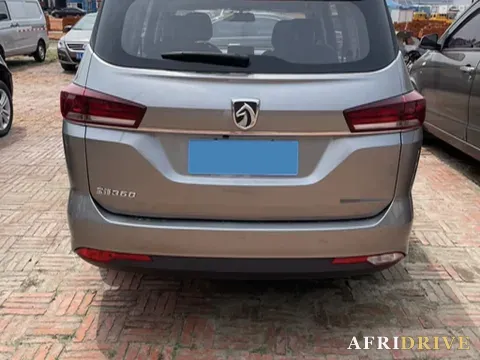 2018 BaoJun 360 5