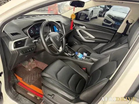 2020 BaoJun 530 8