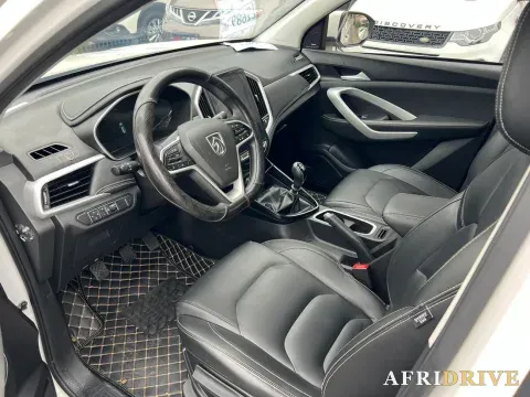 2020 BaoJun 530 4
