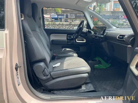 2023 BaoJun KiWi EV 5