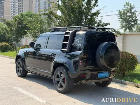 2024 Land Rover Defender 2