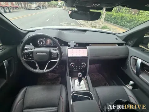 2022 Land Rover Discovery Sport 5