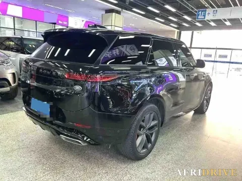 2024 Land Rover Range Rover Sport 8