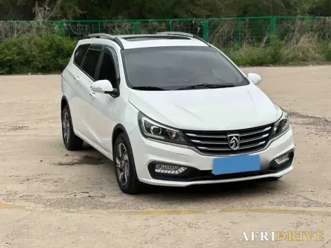 2017 BaoJun 310W 3