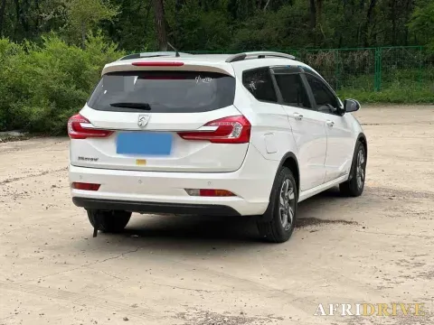 2017 BaoJun 310W 4