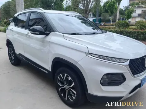 2018 BaoJun 530 3