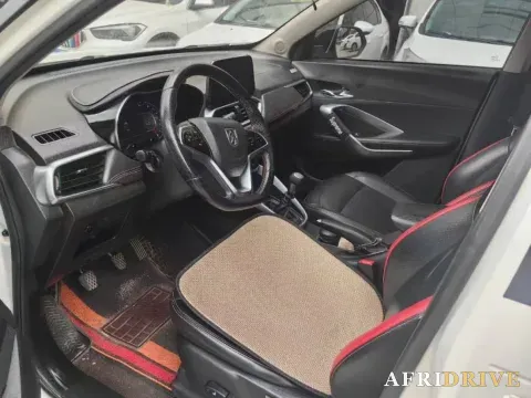 2018 BaoJun 530 5