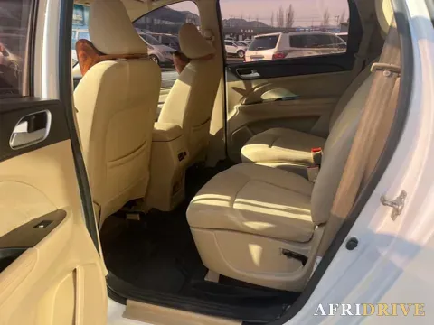 2019 BaoJun 730 4