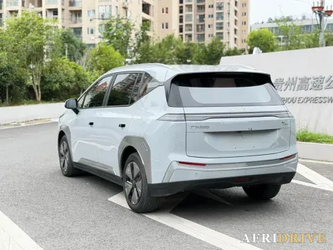 2023 Aion Y 6