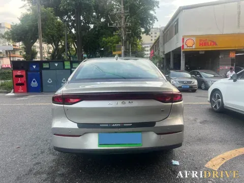 2022 Aion S 5