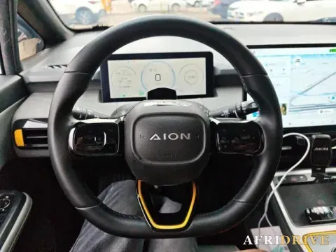 2022 Geely Okavango 5