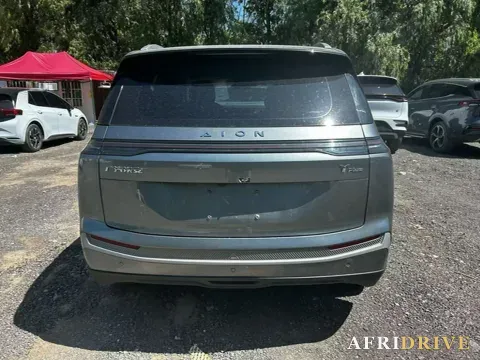 2023 Aion Y 5