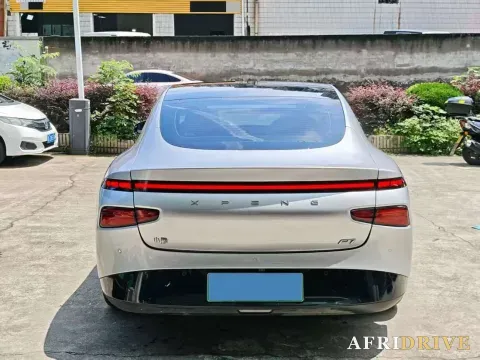 2023 Xpeng P7 4
