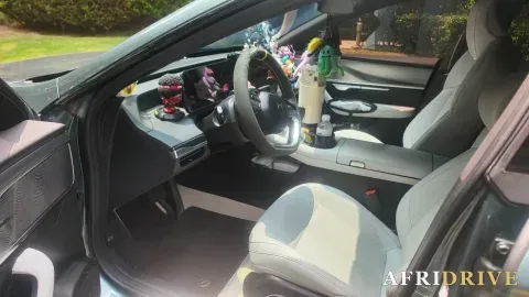 2023 Xpeng P7 4