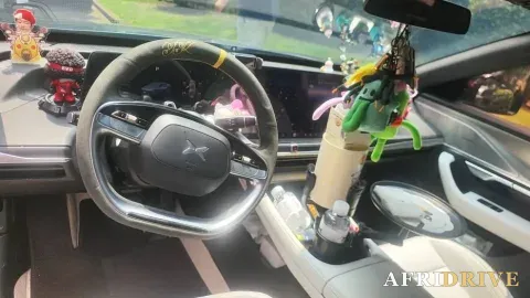 2023 Xpeng P7 6