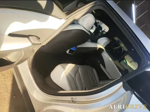 2025 Xpeng G7 3