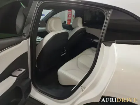 2025 Xpeng G7 5