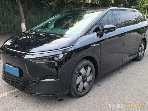 2024 Xpeng X9