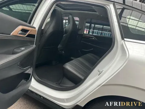 2022 Xpeng P5 3