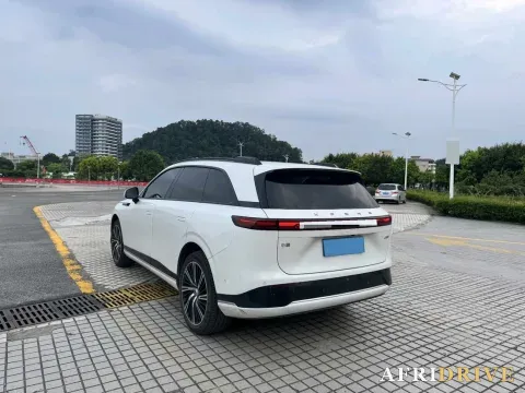 2024 Xpeng G9 4