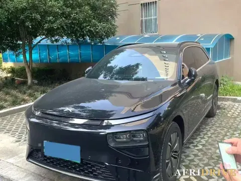 2024 Xpeng G9