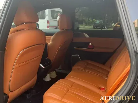 2024 Xpeng G9 5