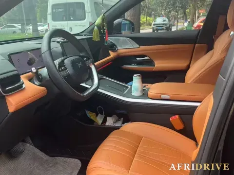 2024 Xpeng G9 7