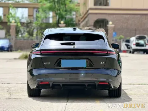 2025 NIO ET5T 4