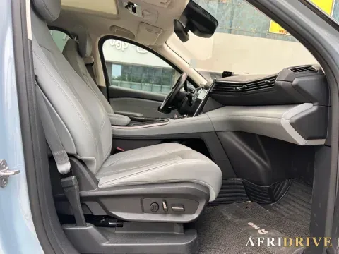 2020 NIO ES6 6