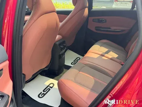 2020 NIO ES6 5