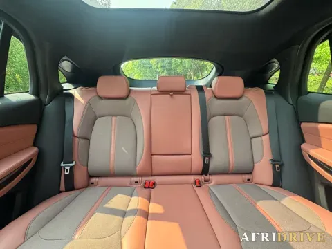 2020 NIO ES6 8